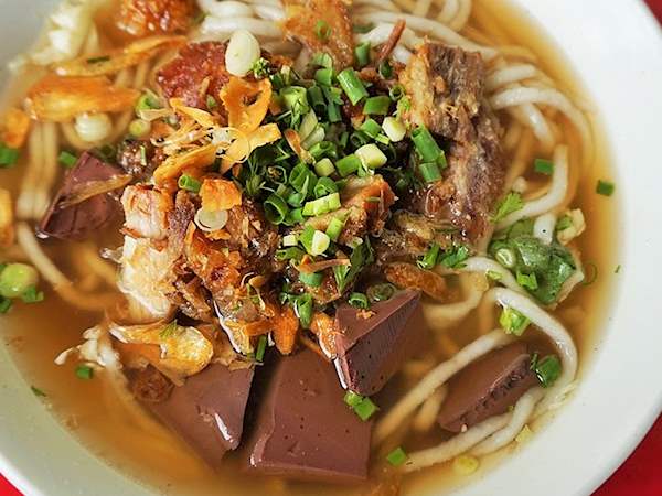 Where to Eat the Best Khao Poon in the World? | TasteAtlas
