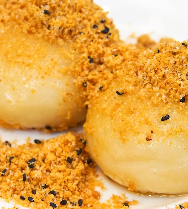 Peanut Powdered Mochi