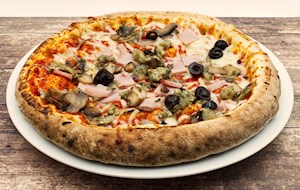 Pizza capricciosa