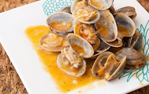 Almejas a la marinera