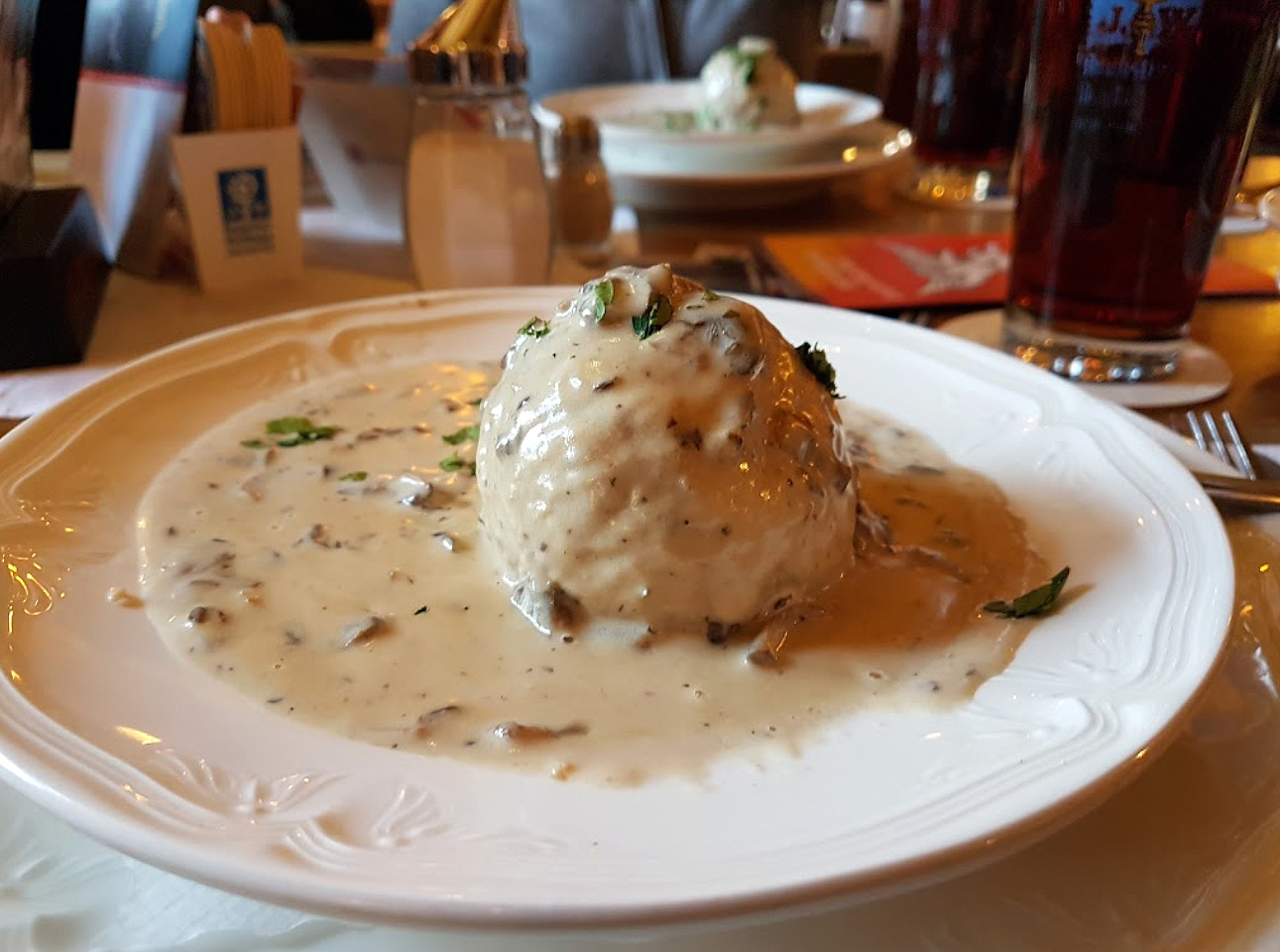 Rahmschwammerl | Traditional Side Dish From Bavaria, Germany