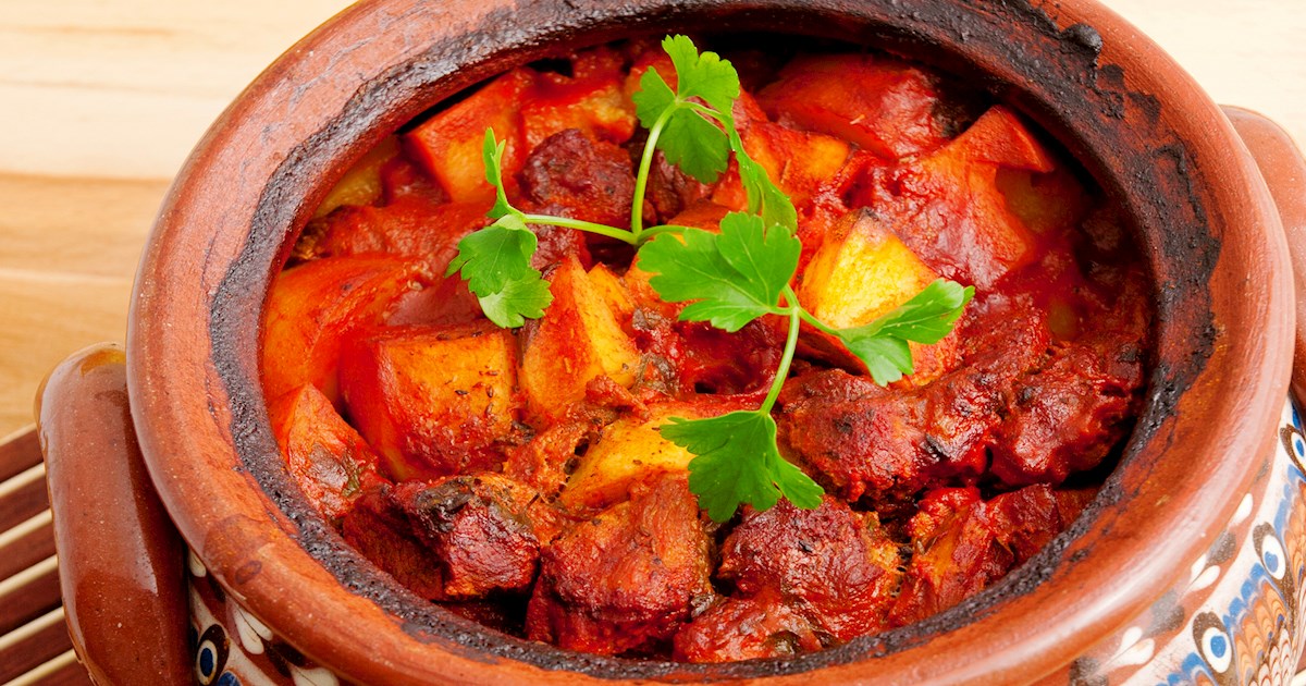 Chomlek | Traditional Stew From Bitola Municipality, North Macedonia