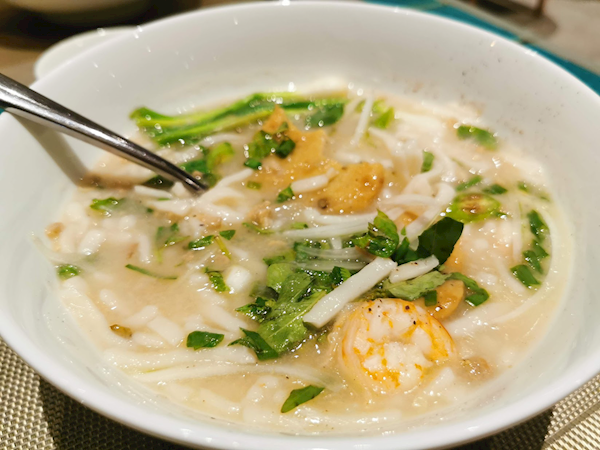 Vietnamese Banh Canh Noodles from Scratch (Cach Lam Soi Banh Canh