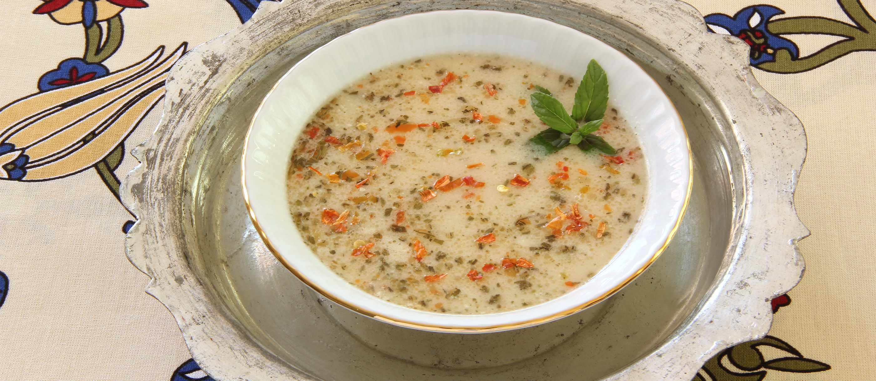 Tarhana Çorbası | Traditional Soup From Turkiye