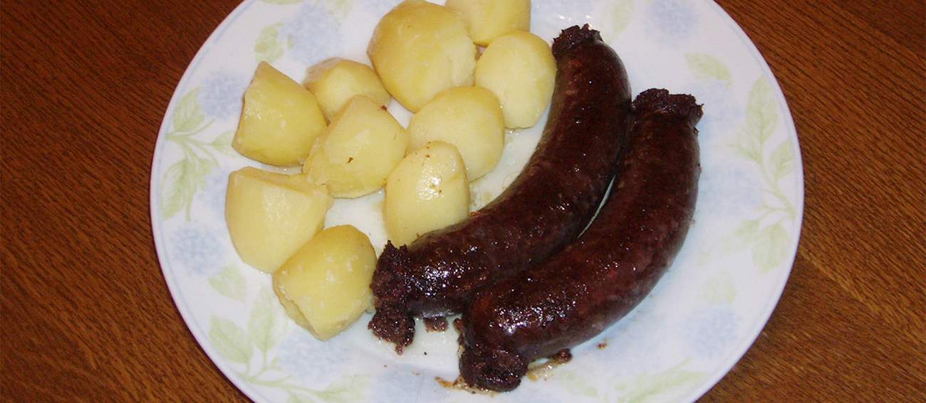 Tr ipen Traditional Blood Sausage From Luxembourg tr-ipen-traditional-blood-sausage-from-luxembourg