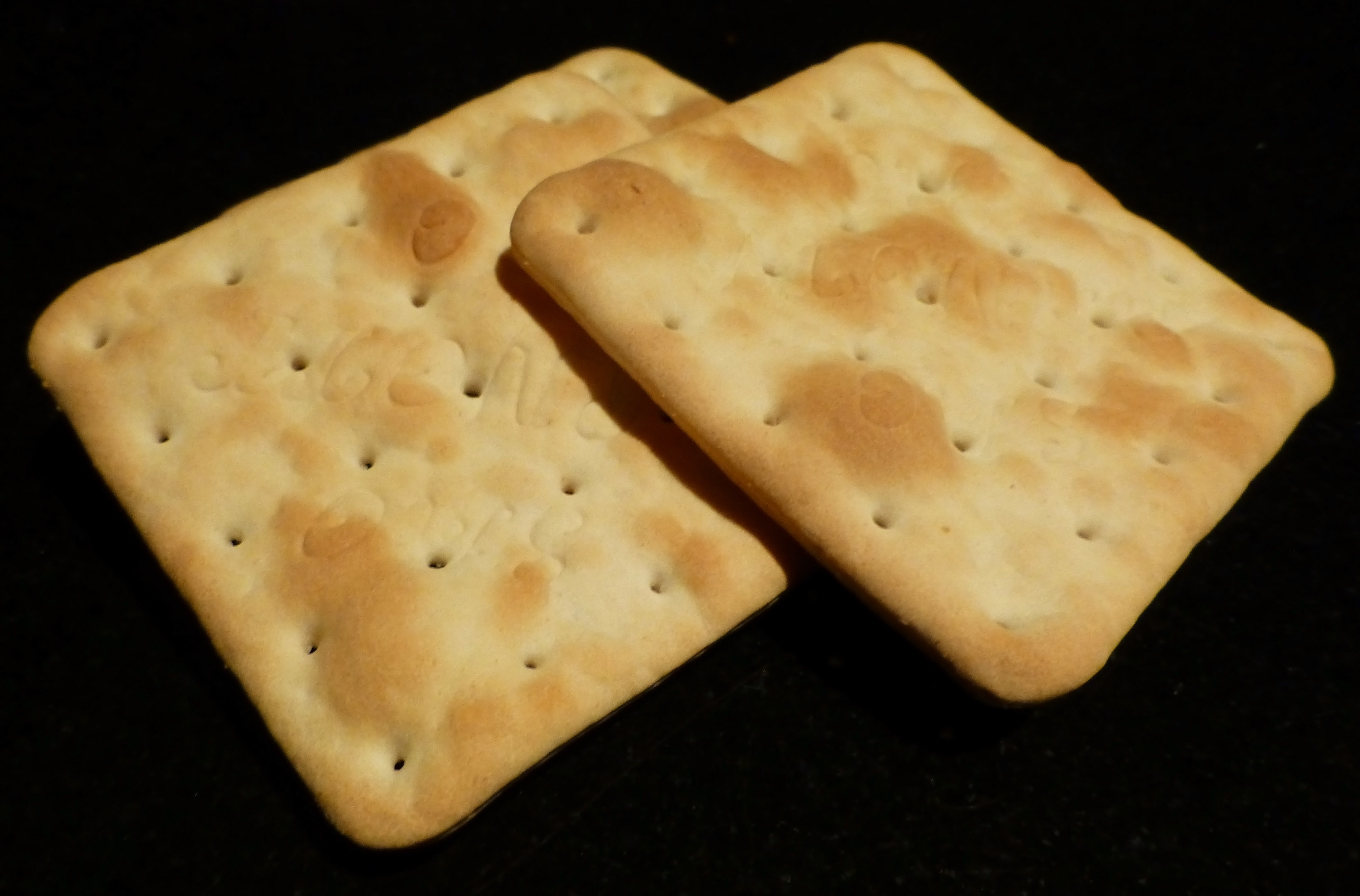 sao-biscuits-traditional-snack-from-australia