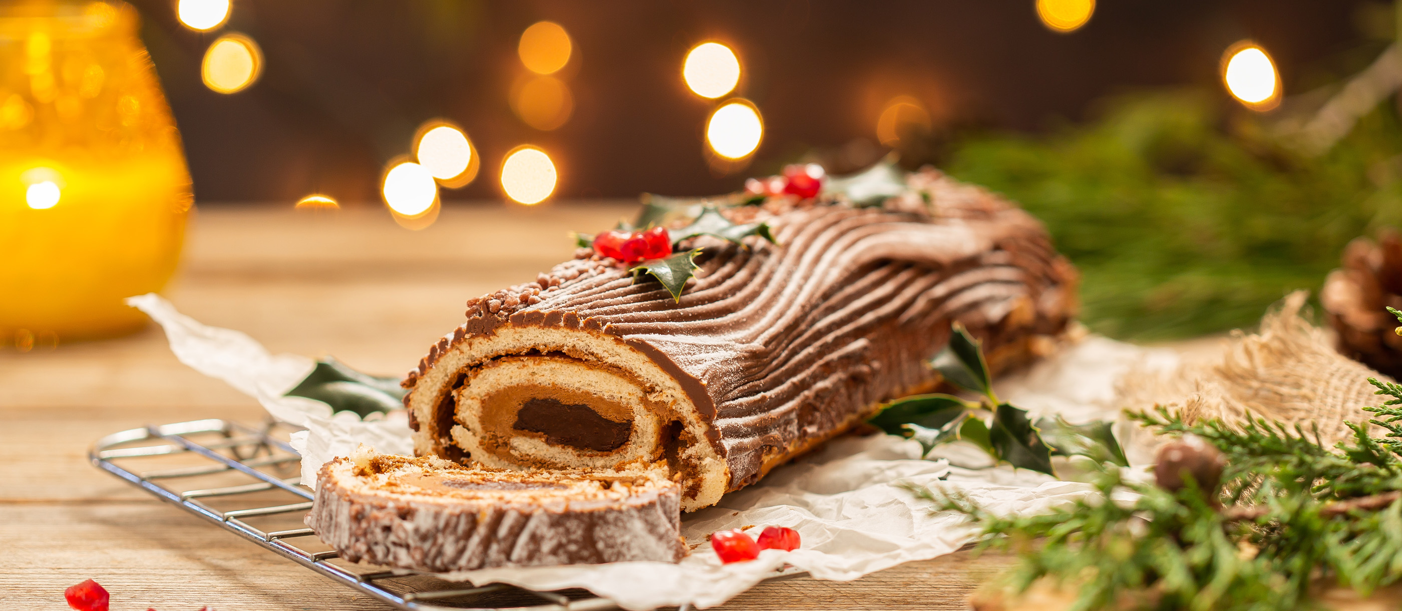 Bánh gối đường là món tráng miệng ngon nhưng đầy cảm hứng cho bữa tiệc Giáng sinh. Thưởng thức hình ảnh của trang trí bánh để khám phá công thức và các bước để tạo ra món tráng miệng tuyệt vời này.