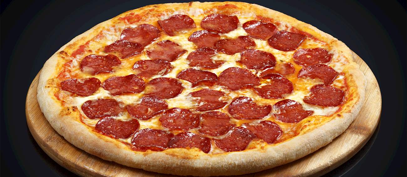 pizza pepperoni tasteatlas shutterstock america traditional