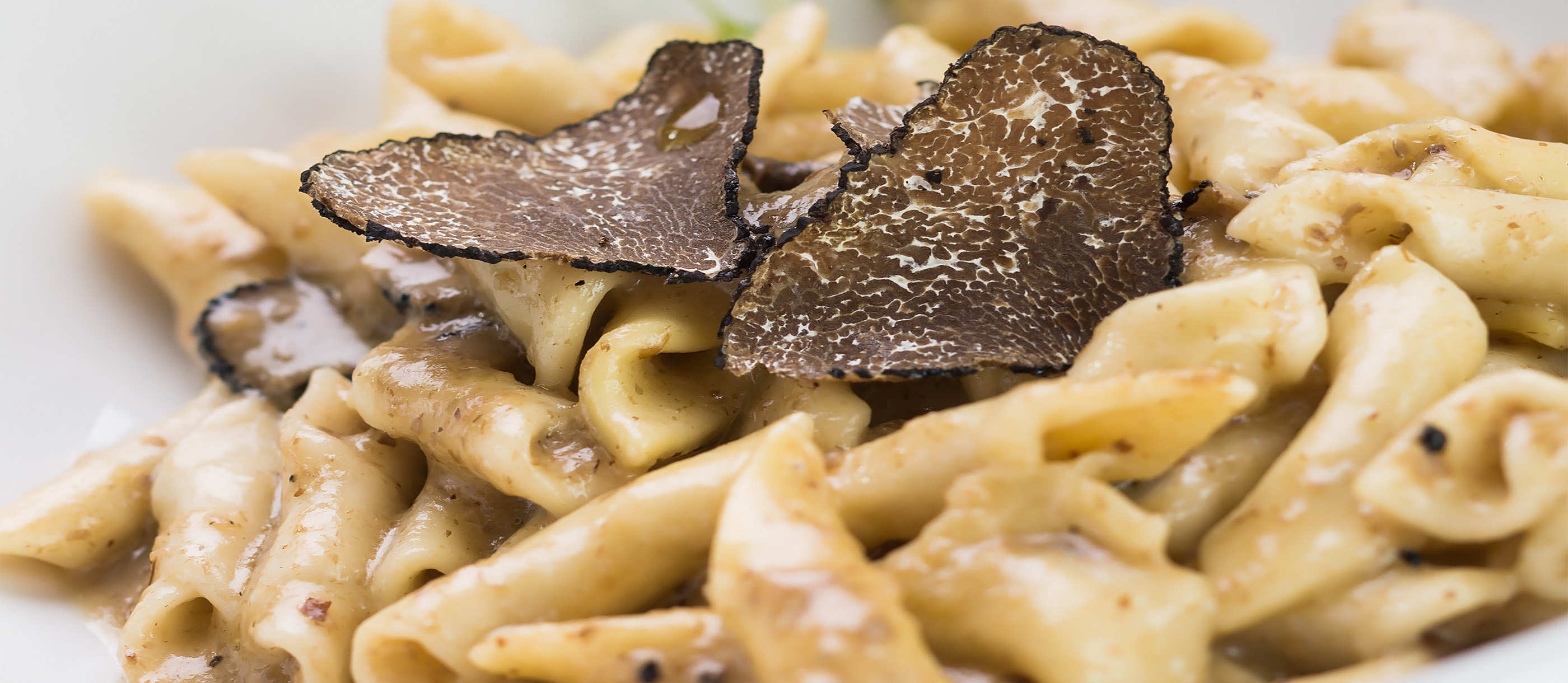 5 Most Popular Pasta Dishes With Truffle TasteAtlas