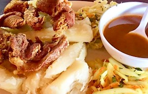 Yuca con chicharrón
