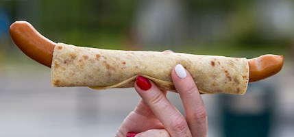 Pølse med lompe