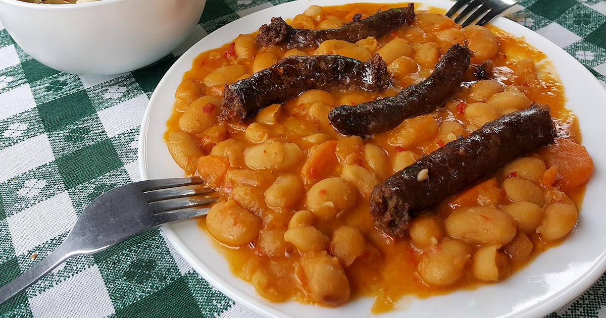 Most Popular Stews With Peppers and Legumes TasteAtlas