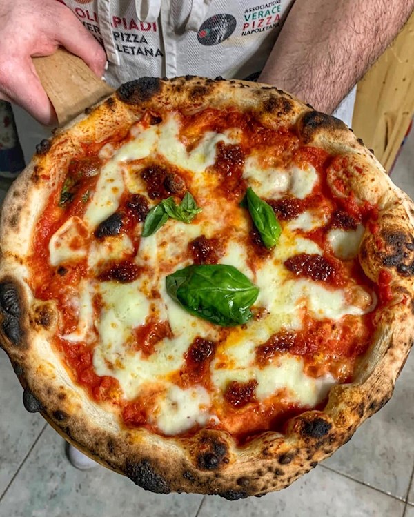 pizza margherita in italy