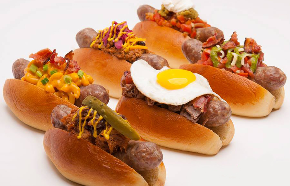 Montréal Hot Dog In Dirty Dogs | TasteAtlas | Recommended authentic ...