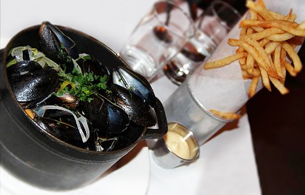 Moulesfrites In Balthazar New York TasteAtlas