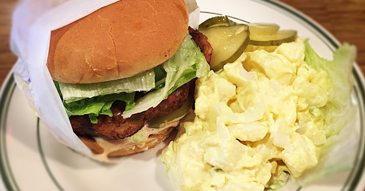Hamburger In Pie 'N' Burger TasteAtlas authentic