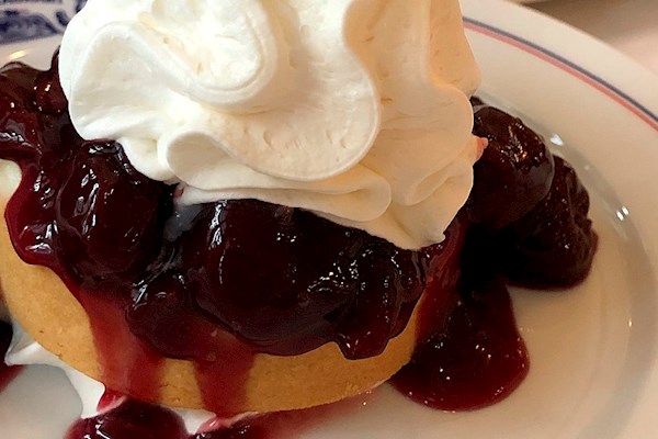 Where To Eat The Best Cherries Jubilee In The World? 