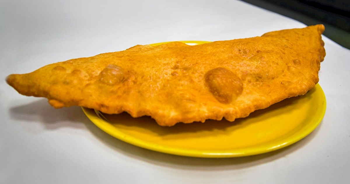 Pizza Fritta In Pellone TasteAtlas authentic restaurants