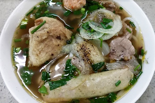 Where to Eat the Best Bún bò Huế in the World? | TasteAtlas