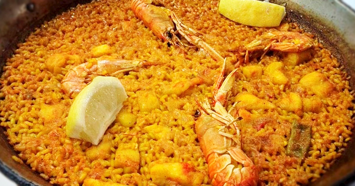Paella de Mariscos In La Pepica TasteAtlas authentic