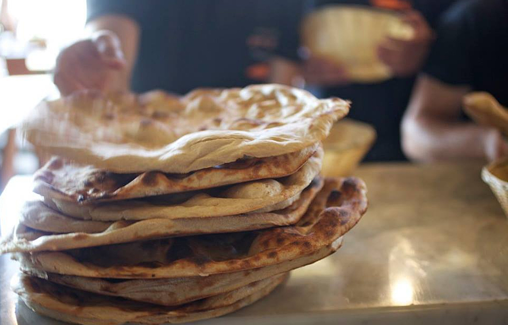 Where to Eat the Best Pita Bread in the World? | TasteAtlas