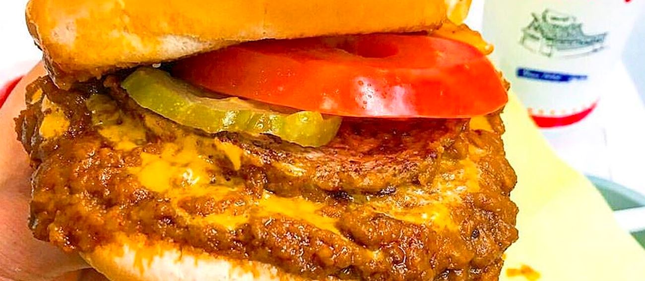 Chili Burger In Original Tommys Tasteatlas Recommended Authentic Restaurants 