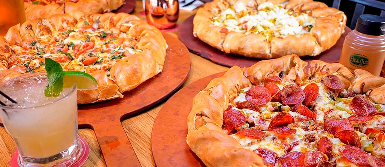 ColoradoStyle Pizza In Beau Jo's Idaho Springs TasteAtlas