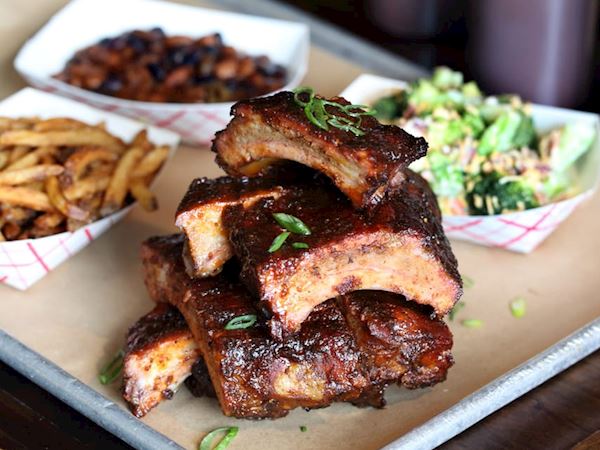 St Louis Style Ribs In Sugarfire Smoke House Tasteatlas Recommended Authentic Restaurants