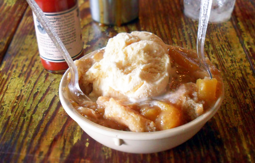 Peach Cobbler | Traditional Sweet Pie From United States ...