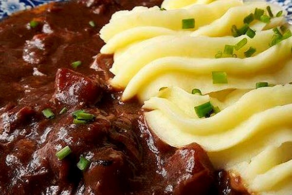 Where To Eat The Best Beef And Guinness Stew In The World Tasteatlas 7172