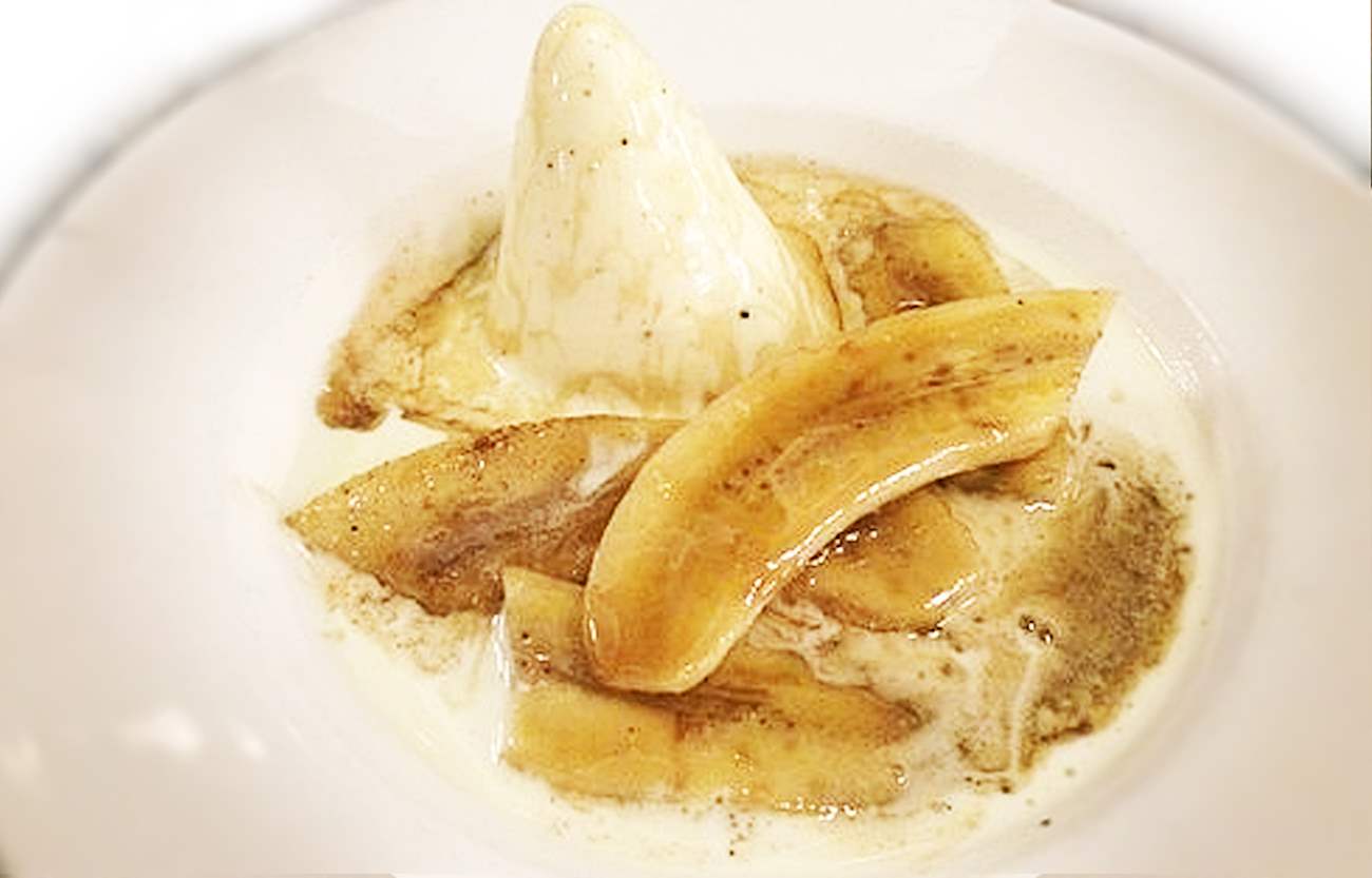 Bananas Foster In Palace Café TasteAtlas authentic