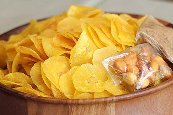 Chifle | Traditional Street Food From Ecuador