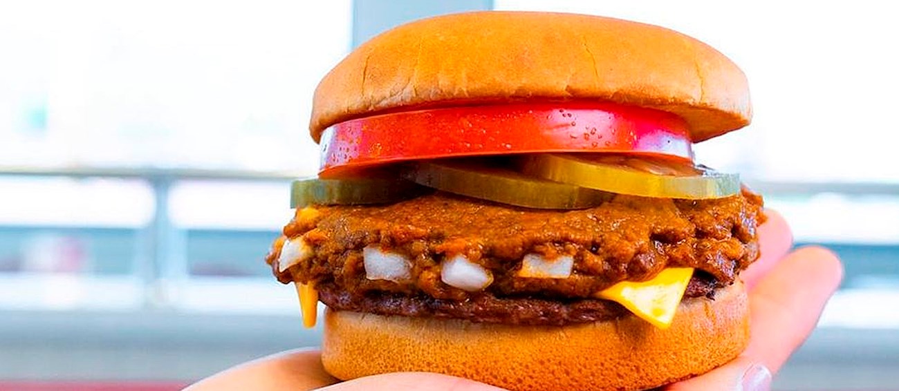 Chili Burger In Original Tommy's TasteAtlas authentic