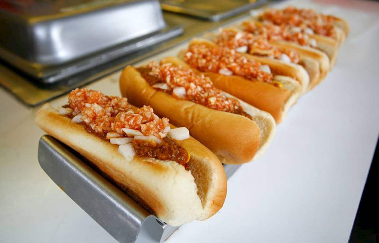 Chili Dog In Martinsville Speedway | TasteAtlas | Recommended authentic ...