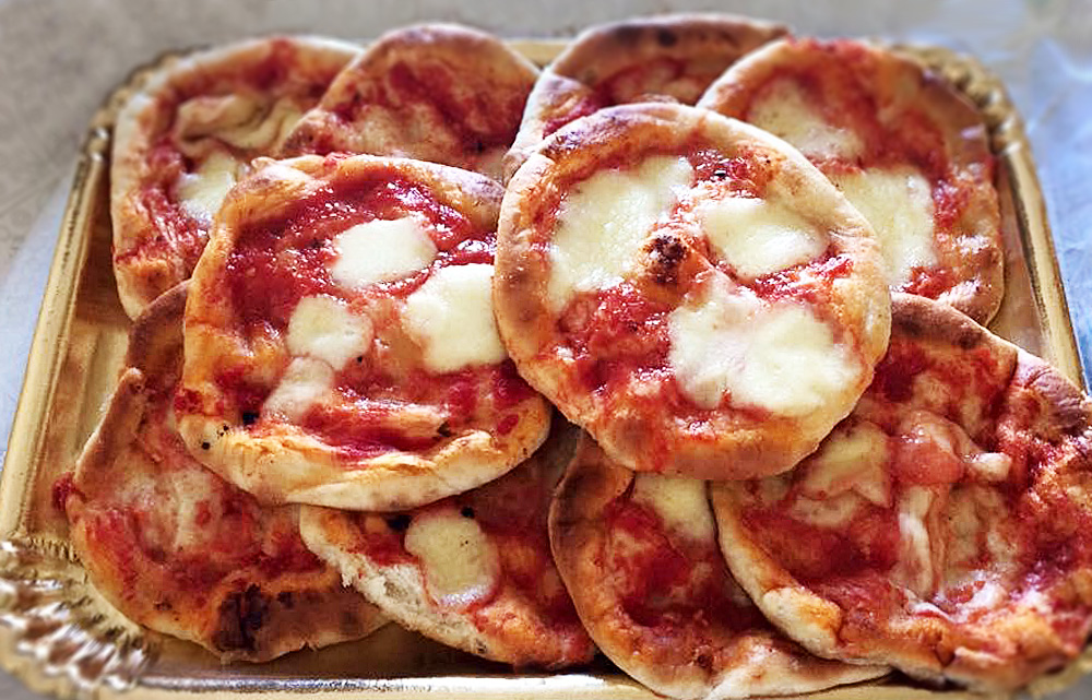 Pizzette | Traditional Pizza From Italy, Western Europe Pizzette | Traditional Pizza From Italy, Western Europe