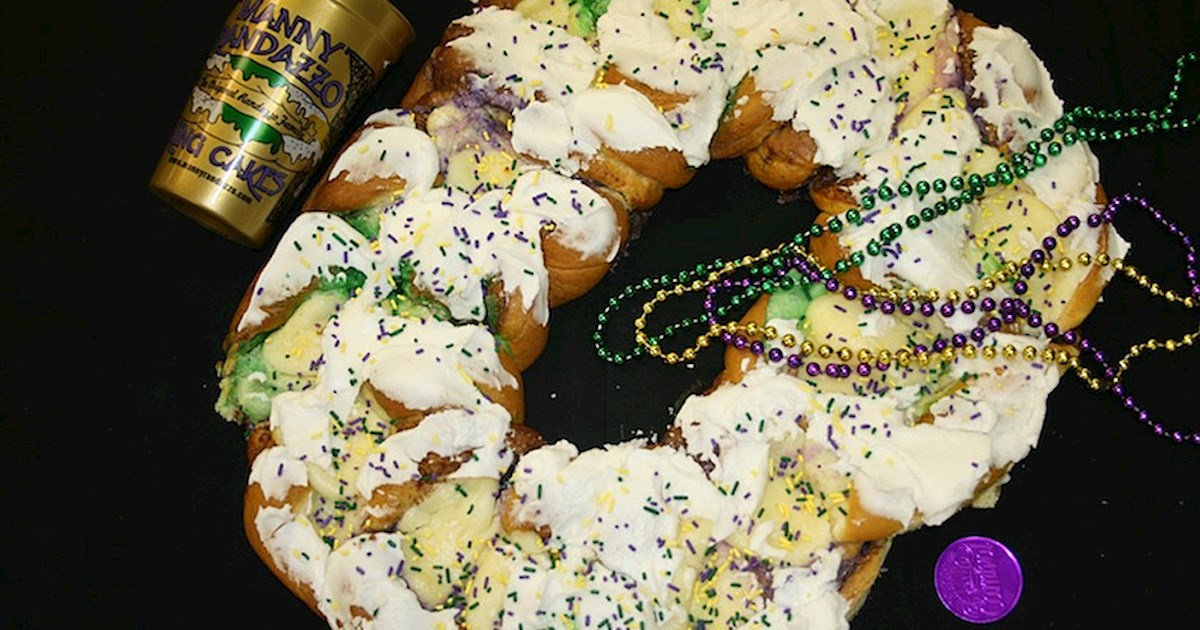 King Cake In Manny Randazzo King Cakes TasteAtlas