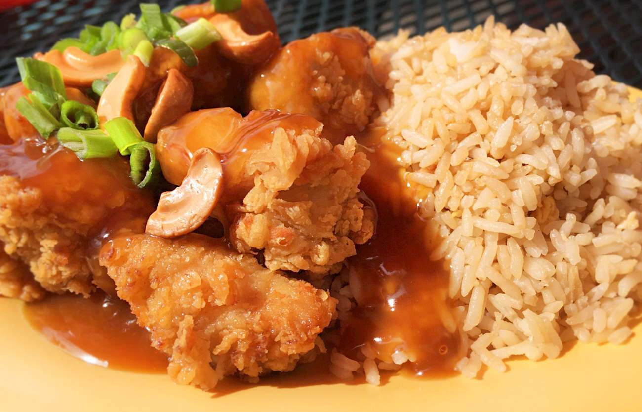 Springfield-Style Cashew Chicken In Canton Inn | TasteAtlas