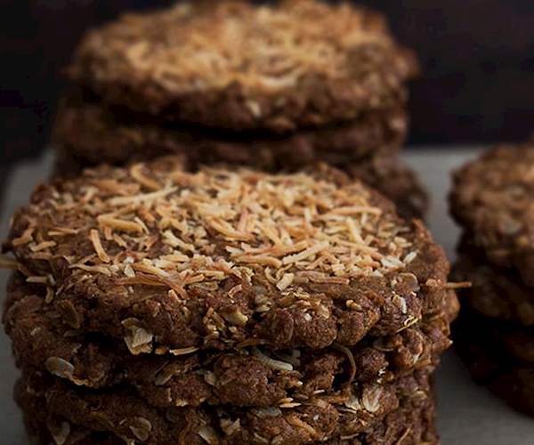 10 Most Popular Australian Desserts TasteAtlas