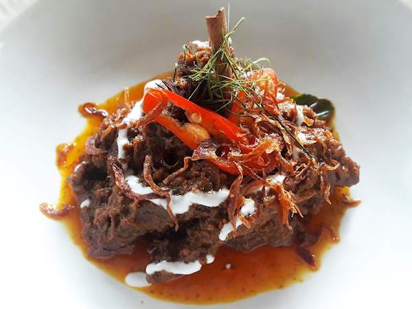 Rendang In Hujan Locale | TasteAtlas | Recommended Authentic 