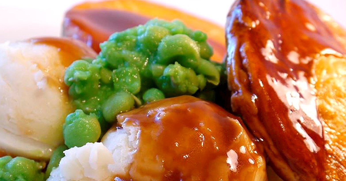 Steak And Kidney Pie In Goddards at Greenwich TasteAtlas