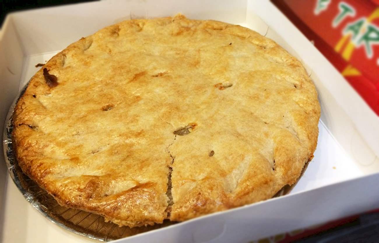 Buko Pie In Loumar's Pie & Tarts TasteAtlas authentic