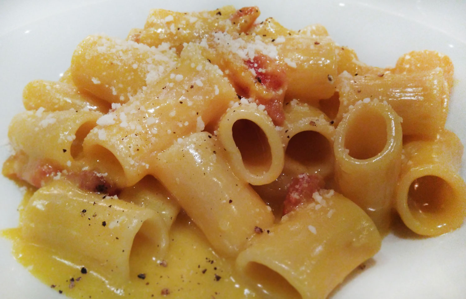 Pasta Carbonara In L'Arcangelo | TasteAtlas | Recommended authentic ...