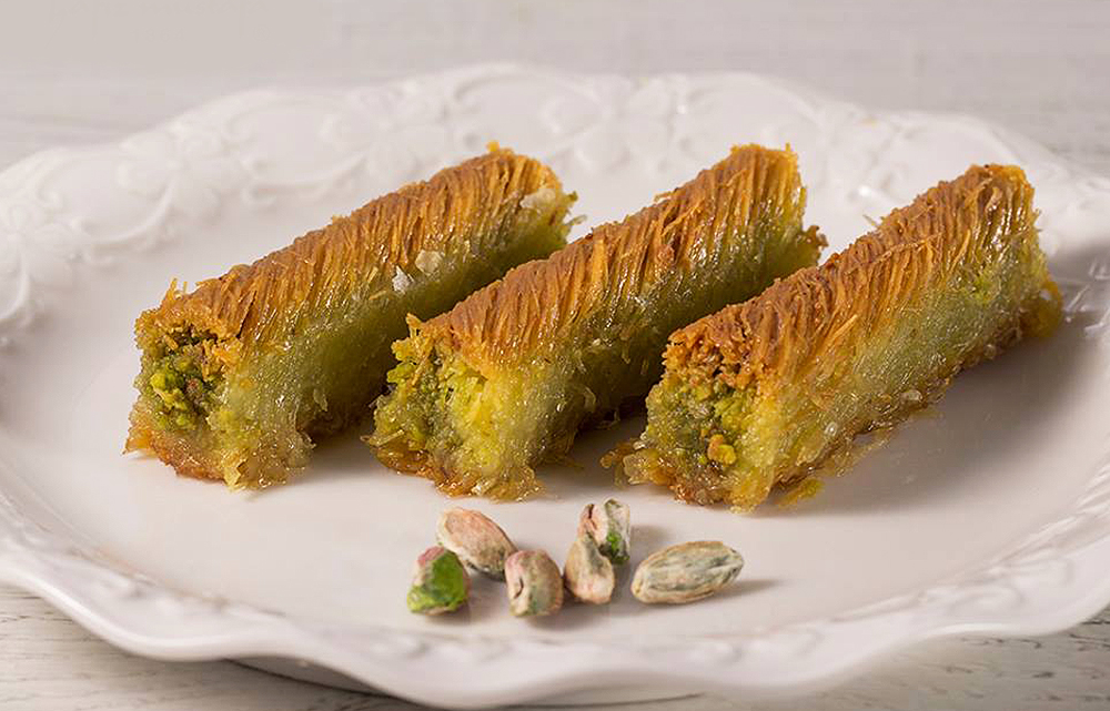 Burma Kadayıf | Traditional Sweet Pastry From Turkey | TasteAtlas