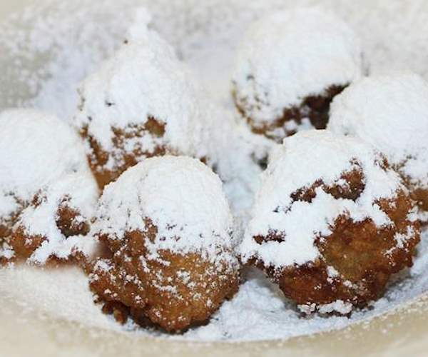 10 Most Popular Louisianian Desserts - TasteAtlas