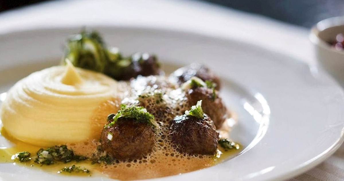 Köttbullar In Den Gyldene Freden | TasteAtlas | Recommended authentic  restaurants