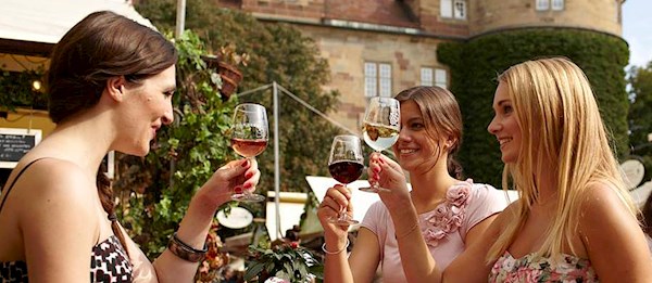 Stuttgarter Weindorf | Wine festival in Stuttgart | Where? What? When?