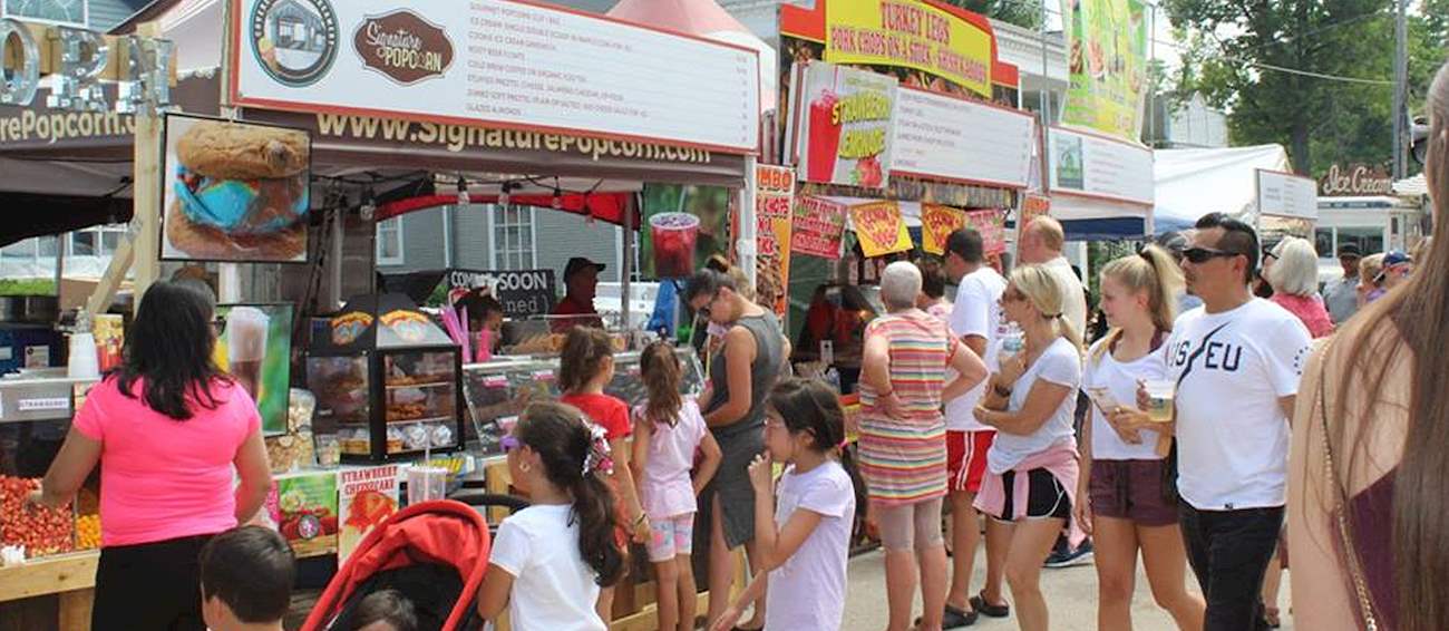 Long Grove brings back fullscale Strawberry Fest