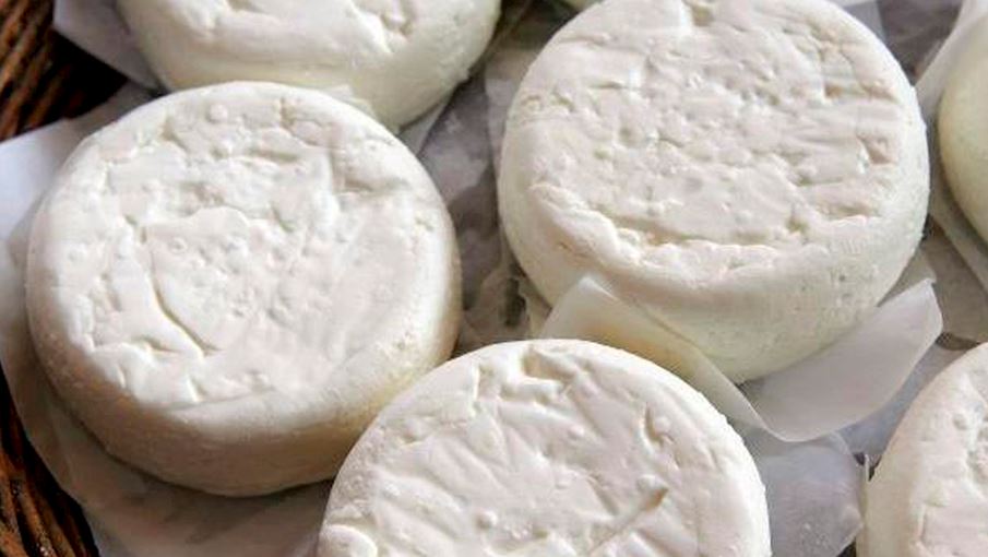 10 Most Popular French Goat's Milk Cheeses TasteAtlas