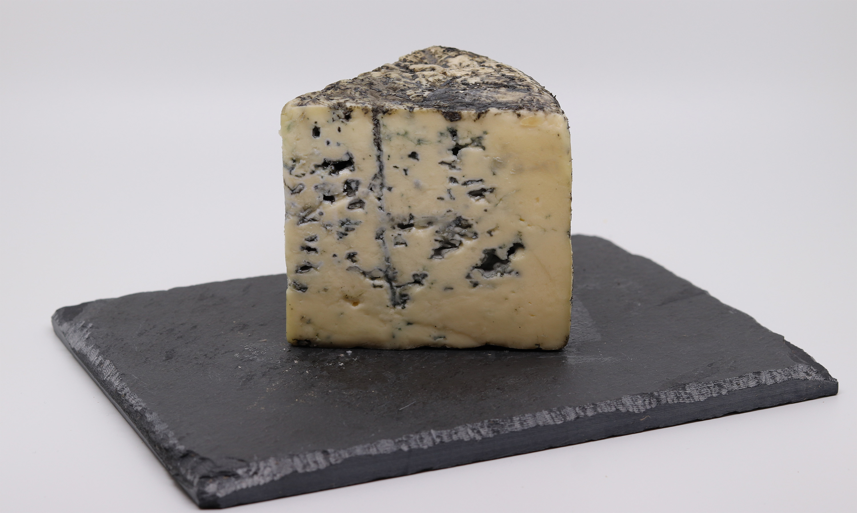 Bleu Bénédictin Local Cheese From SaintBenoîtduLac, Canada