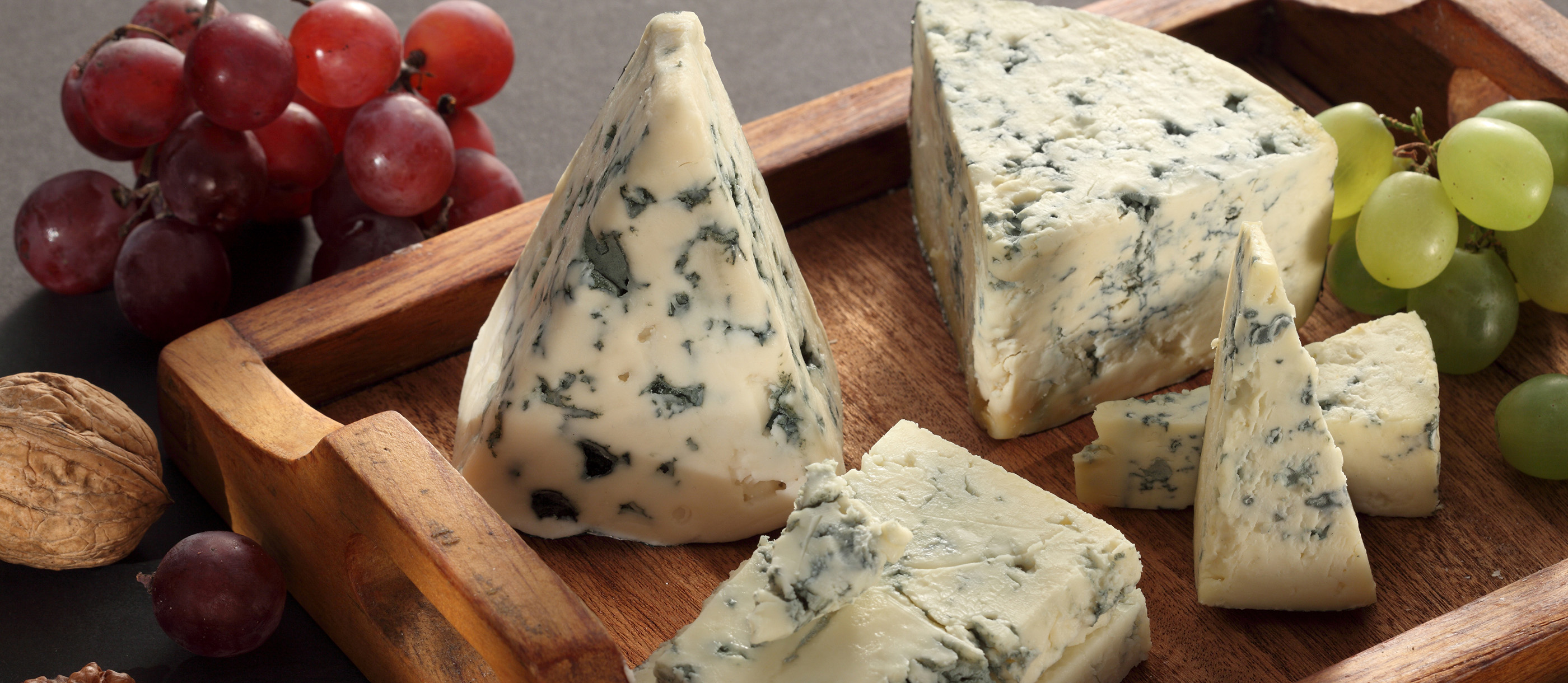 Bleu de Chèvre Local Cheese From Auvergne, France — free download
